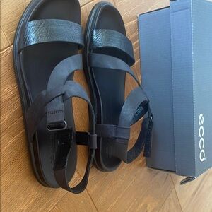Ecco Black Sandals Modern Minimalist Design